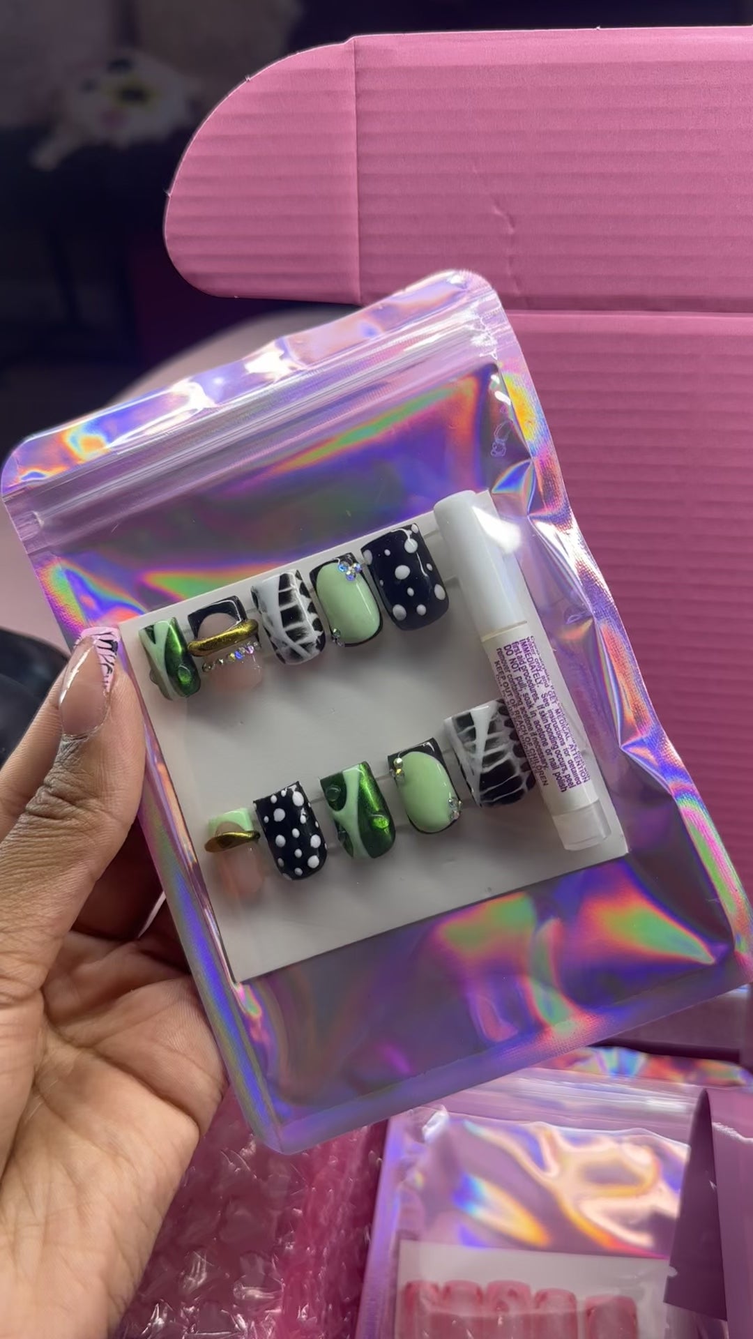 Short Custom Acrylic Press Ons (Extravagant Design)